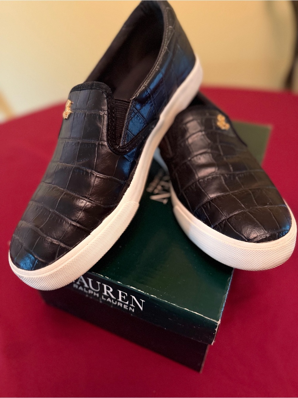Lauren Ralph Lauren Black & White Sneakers Like New